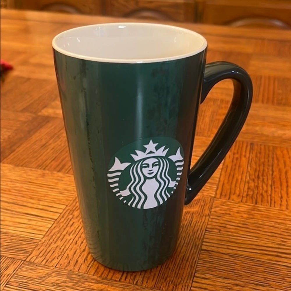 Starbucks’s 2021 tall mug